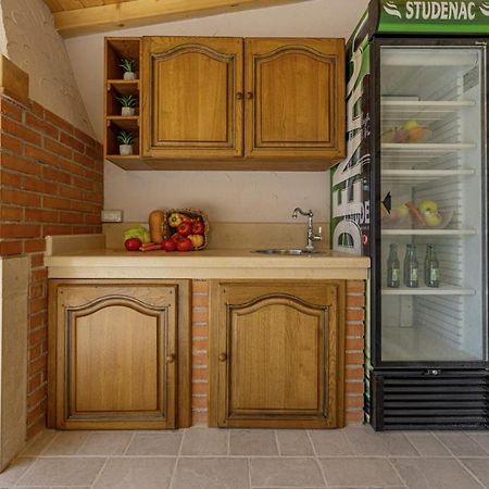 Villa Olea In Barat - Haus Fuer 6-8 Personen Kanfanar Exterior foto